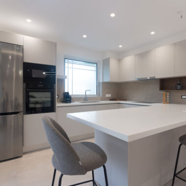 Ποιοι είμαστε